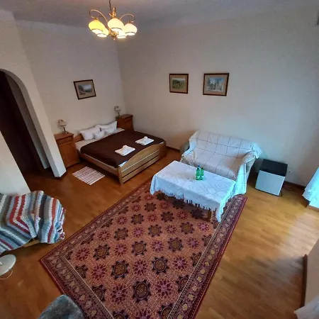 Bed & Breakfast Szwajcarka 3*