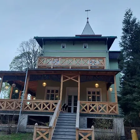 Szwajcarka Z Sauna I Jacuzzi