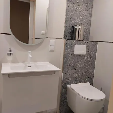 Szwajcarka Z Sauna I Jacuzzi Bad Kudowa