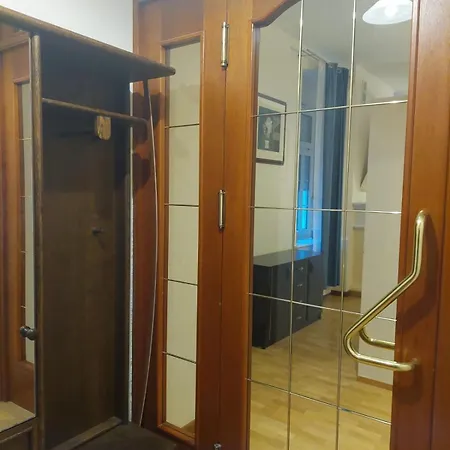 Szwajcarka Z Sauna I Jacuzzi Panzió 3*