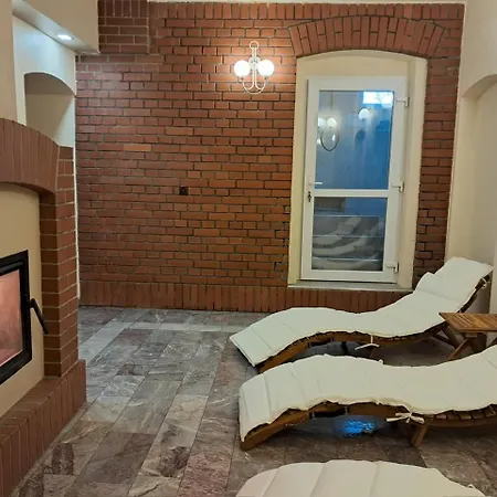 Szwajcarka Z Sauna I Jacuzzi
