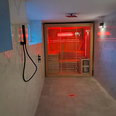 Szwajcarka Z Sauna I Jacuzzi * Bad Kudowa