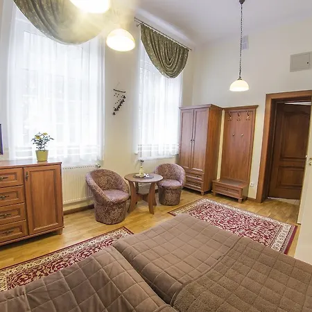 Panzió Szwajcarka Z Sauna I Jacuzzi Kudowa-Zdrój