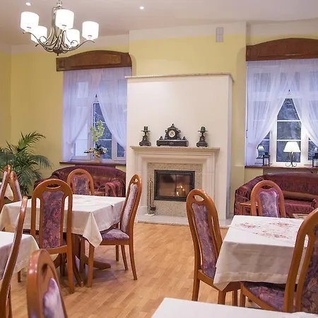 Panzió Szwajcarka Z Sauna I Jacuzzi Kudowa-Zdrój