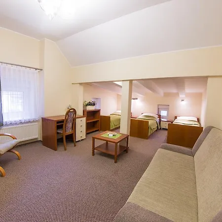 Szwajcarka Z Sauna I Jacuzzi