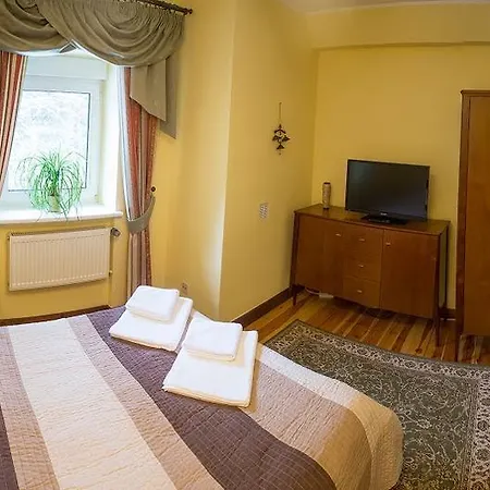 Frühstückspension Szwajcarka Z Sauna I Jacuzzi Bad Kudowa