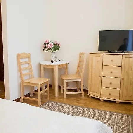 Frühstückspension Szwajcarka Z Sauna I Jacuzzi *