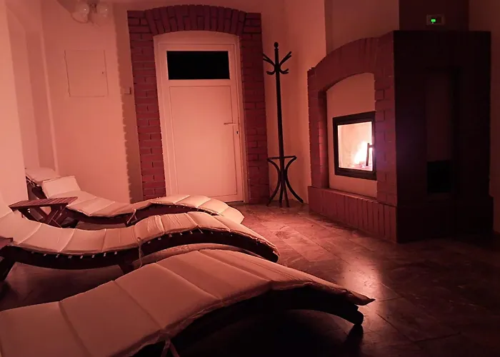 Szwajcarka Nocleg ze śniadaniem 3*